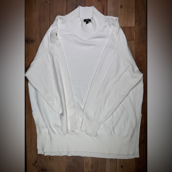Express Sweaters - #0033 Express Oversized Mockneck Sweater, Winter White, Size XL